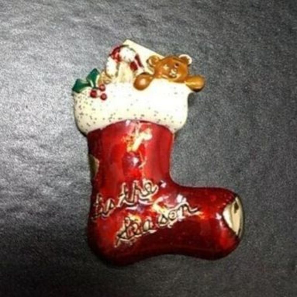AAI vintage gold tone Christmas stocking pin